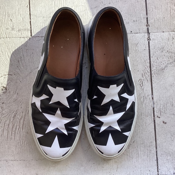 GIVENCHY star skater shoes size eu 39 size 8 US - Picture 1 of 6